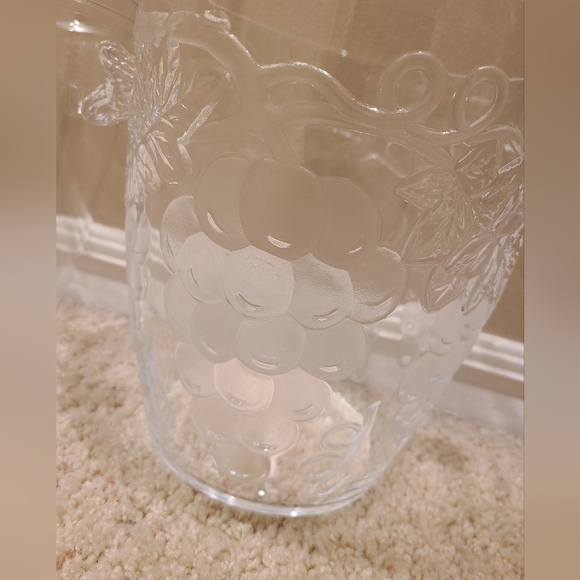 Prodyne Double Wall Ice Bucket with Embossed Grape Design - Picture 2 of 9